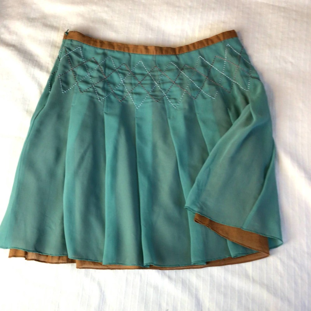 Fossil Brand Skirt, Size 8 EUC